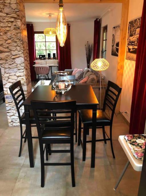 Willkommen Im Casa Felice, Der Wohlfuehl Oase Mit Balkon, 4 Betten Und Homeoffice Platz Aidlingen Exterior foto